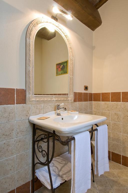 Locanda La Casina Di Lilliano Otel Castellina in Chianti Oda fotoğraf